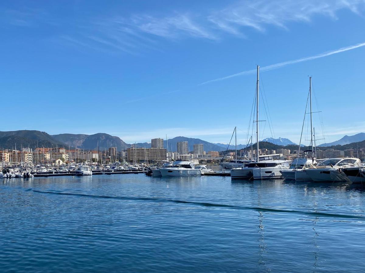 Holiday Inn Express Ajaccio By Ihg Εξωτερικό φωτογραφία