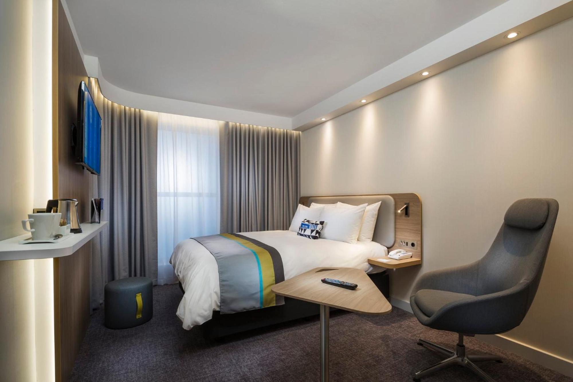 Holiday Inn Express Ajaccio By Ihg Εξωτερικό φωτογραφία