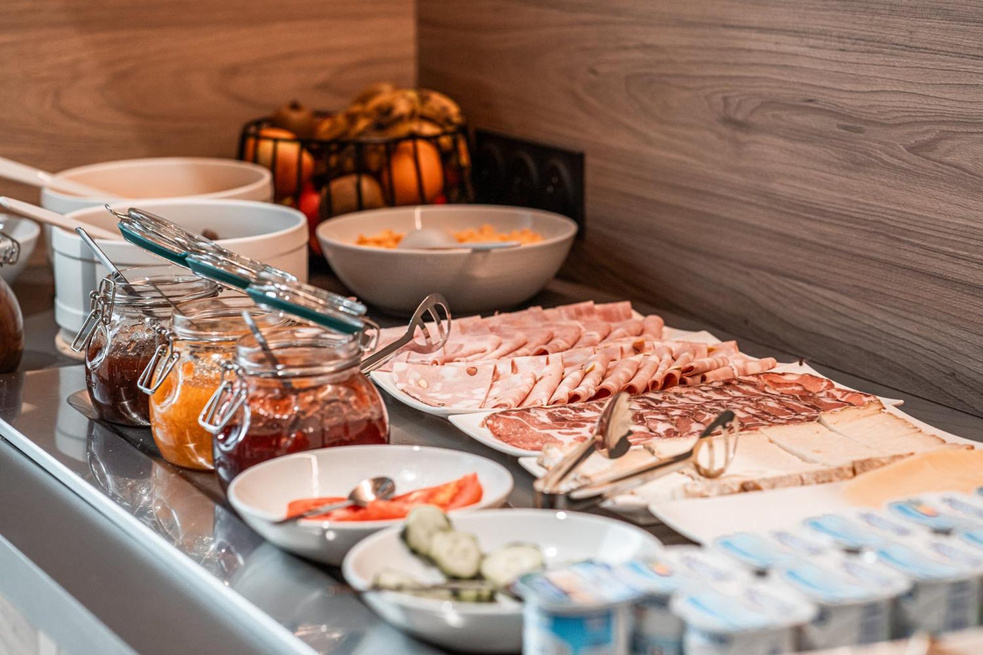 Holiday Inn Express Ajaccio By Ihg Εξωτερικό φωτογραφία
