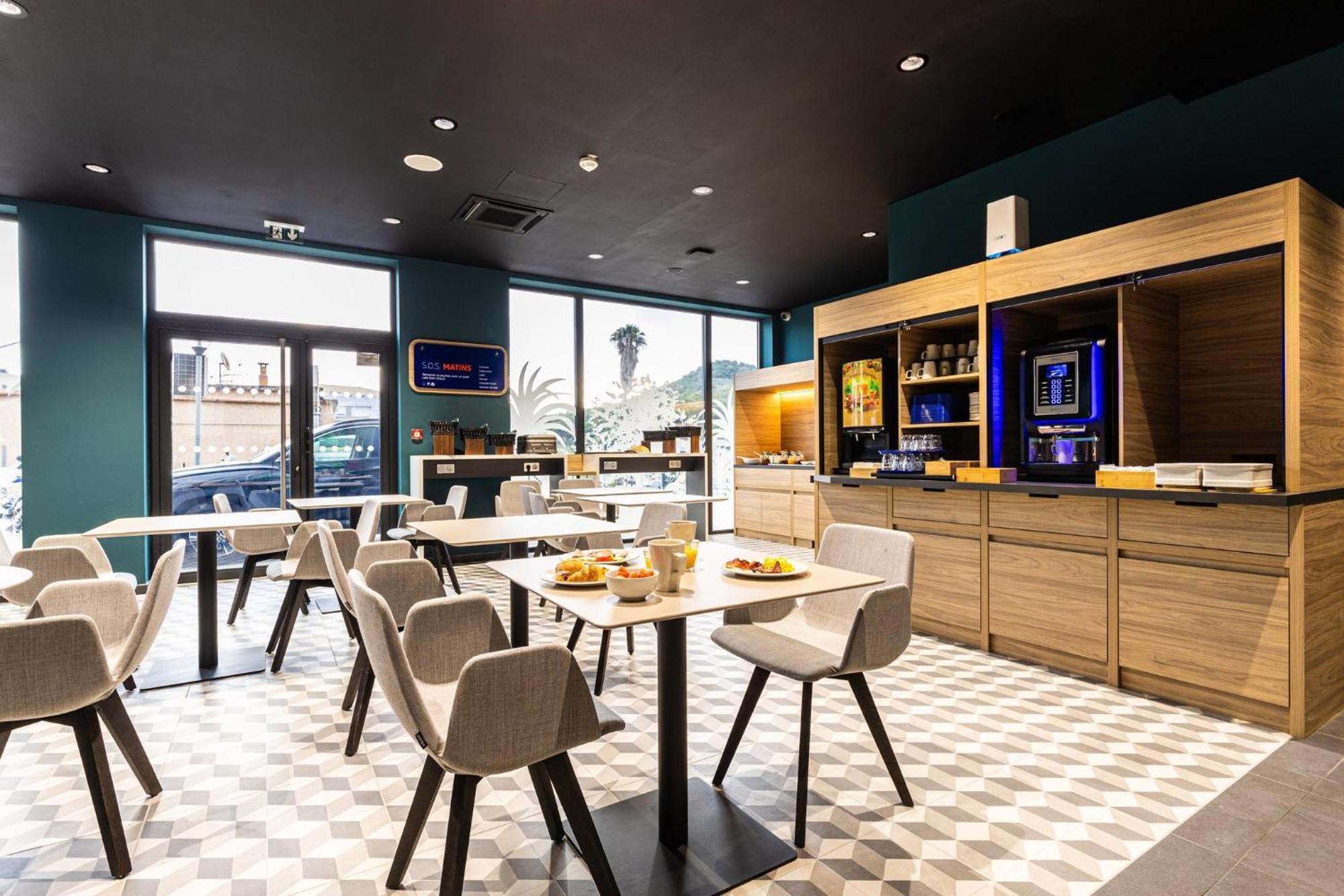 Holiday Inn Express Ajaccio By Ihg Εξωτερικό φωτογραφία